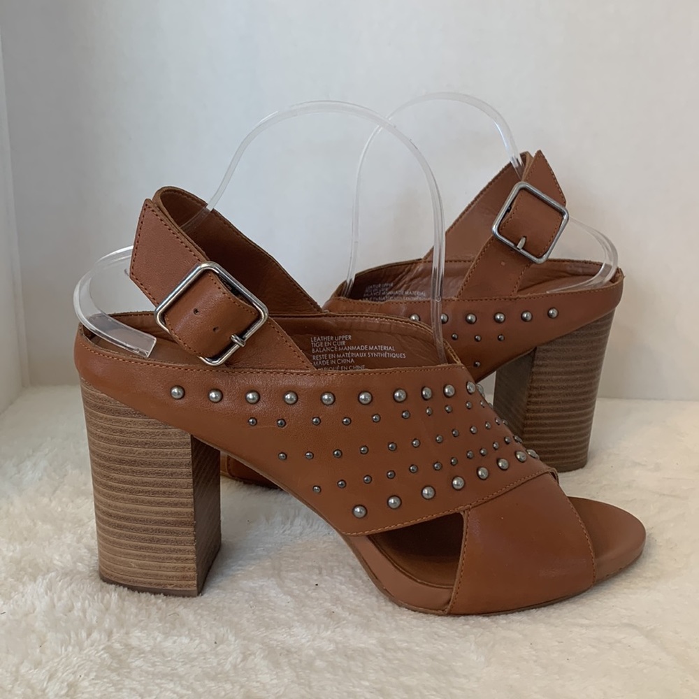 Treasure & Bonds Paxon Stacked Heel Sandals